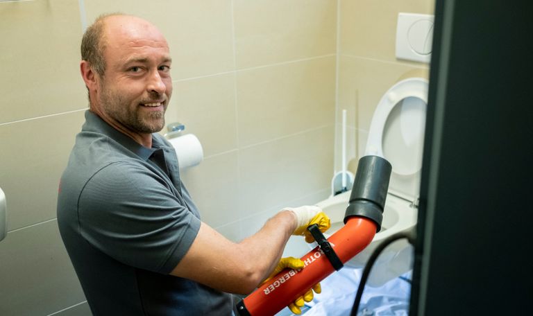 Kanal- und Rohrreinigung Waldkrichen - WC verstopft
